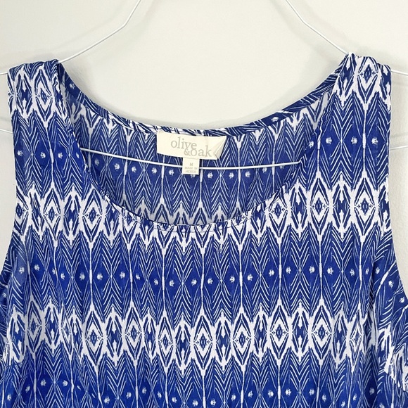 Olive & Oak blue and white lightweight polyester tank. Size M. - Picture 2 of 9